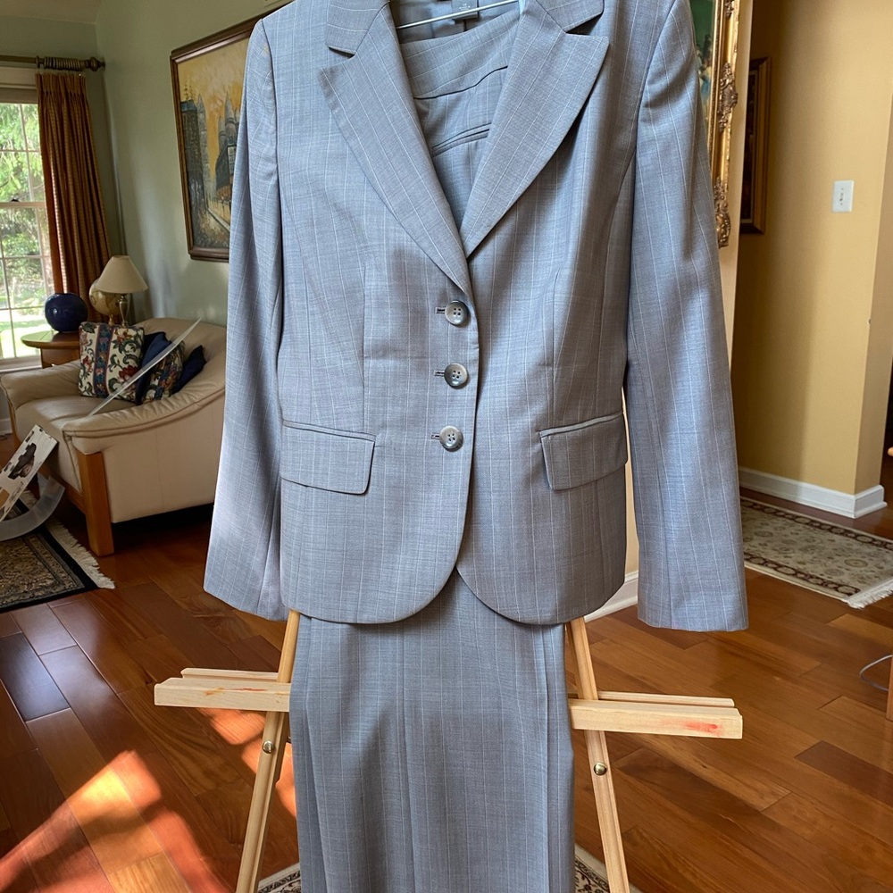 Ann Taylor Suit
